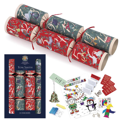 Tom Smith 8 12 Days Family Christmas  Crackers