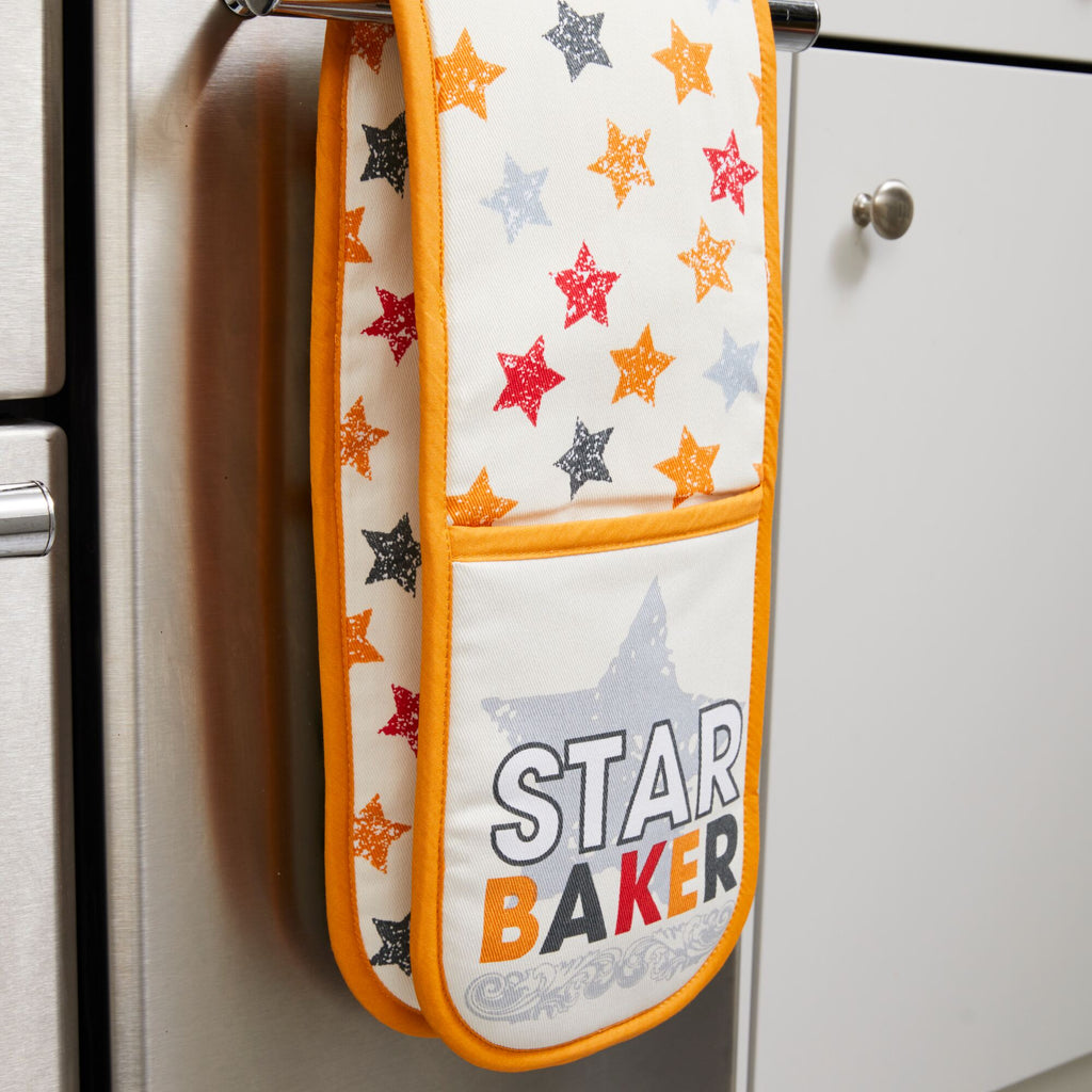 The Great Stand Up To Cancer Bake Off 2022 Star Baker Double Oven Gloves