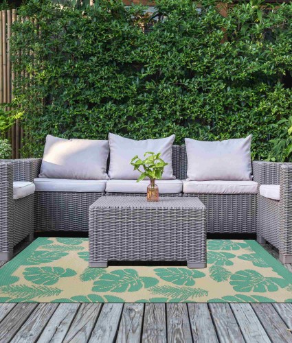 Leaf Design Outdoor Rug - Small Green
