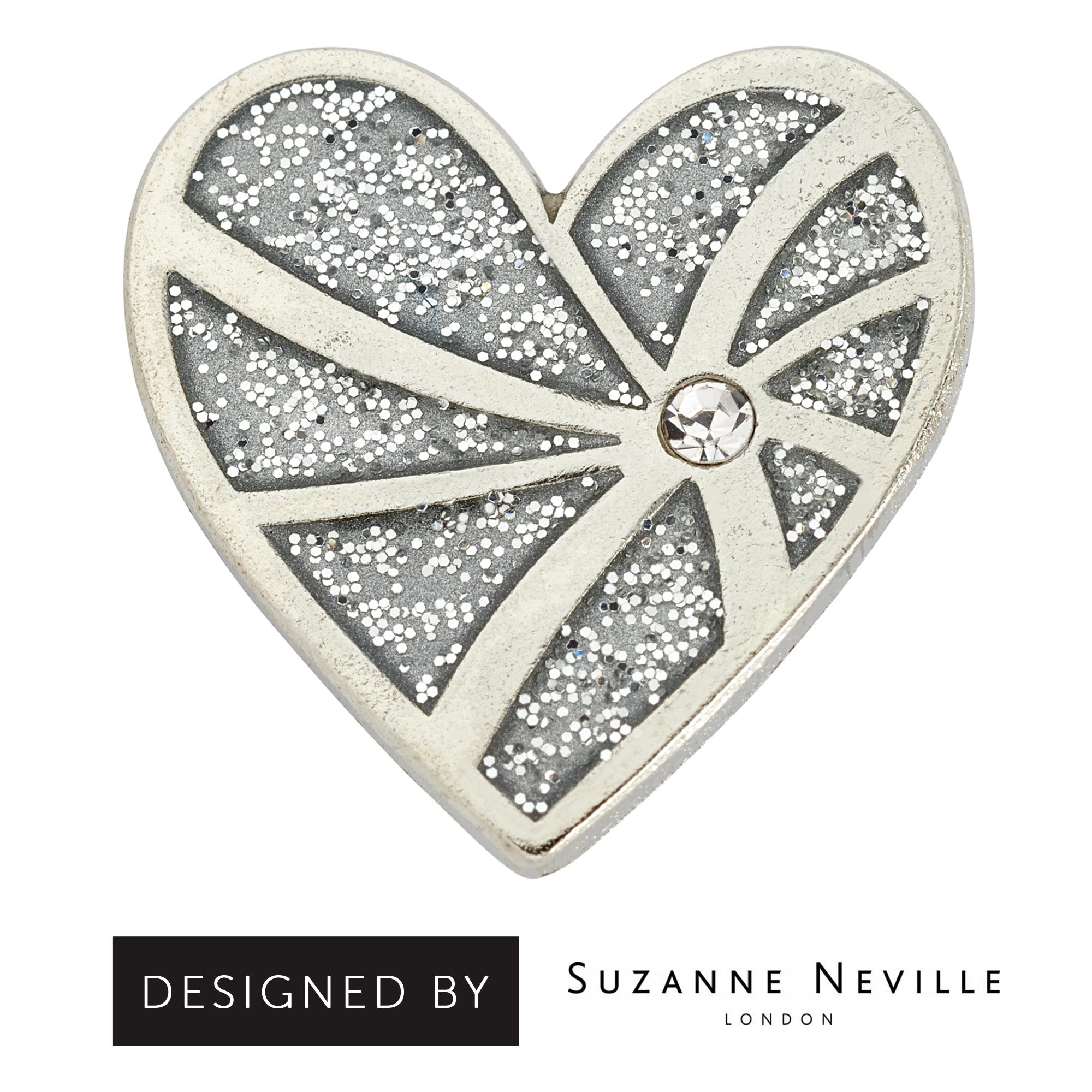 Silver Heart Pin Badge Wedding Favour 